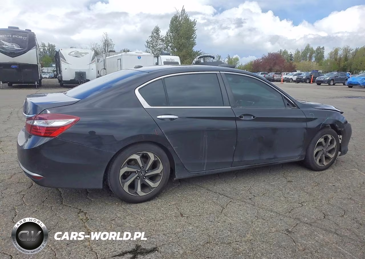 2017 Honda Accord Exl VIN:1HGCR2F80HA068933 - 3