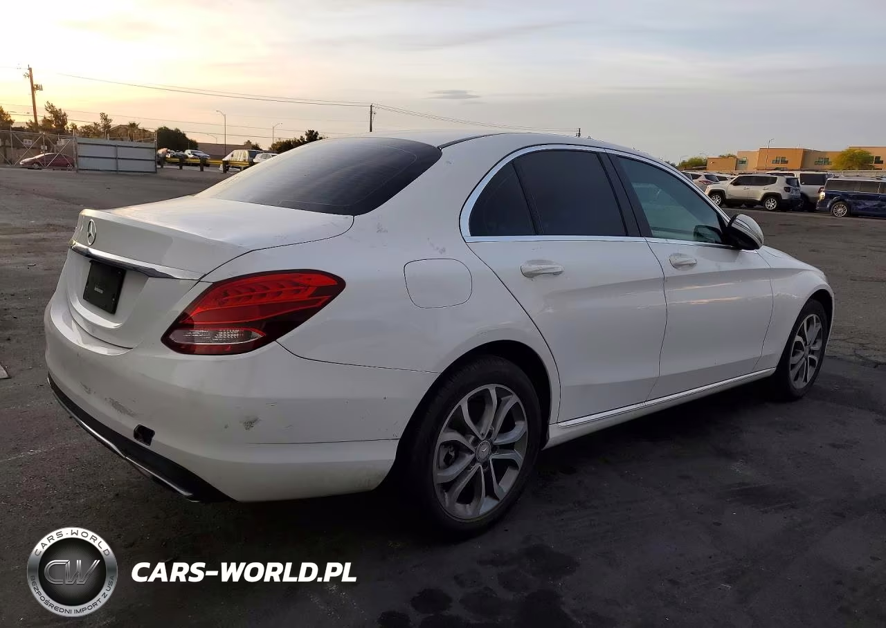 2015 Mercedes-Benz C 300 VIN:55SWF4JB9FU051232 - 3