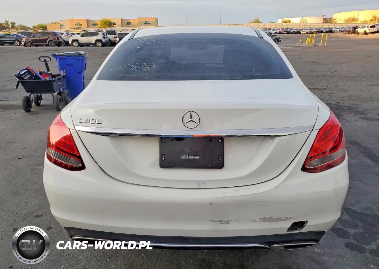 2015 Mercedes-Benz C 300 VIN:55SWF4JB9FU051232 - 6