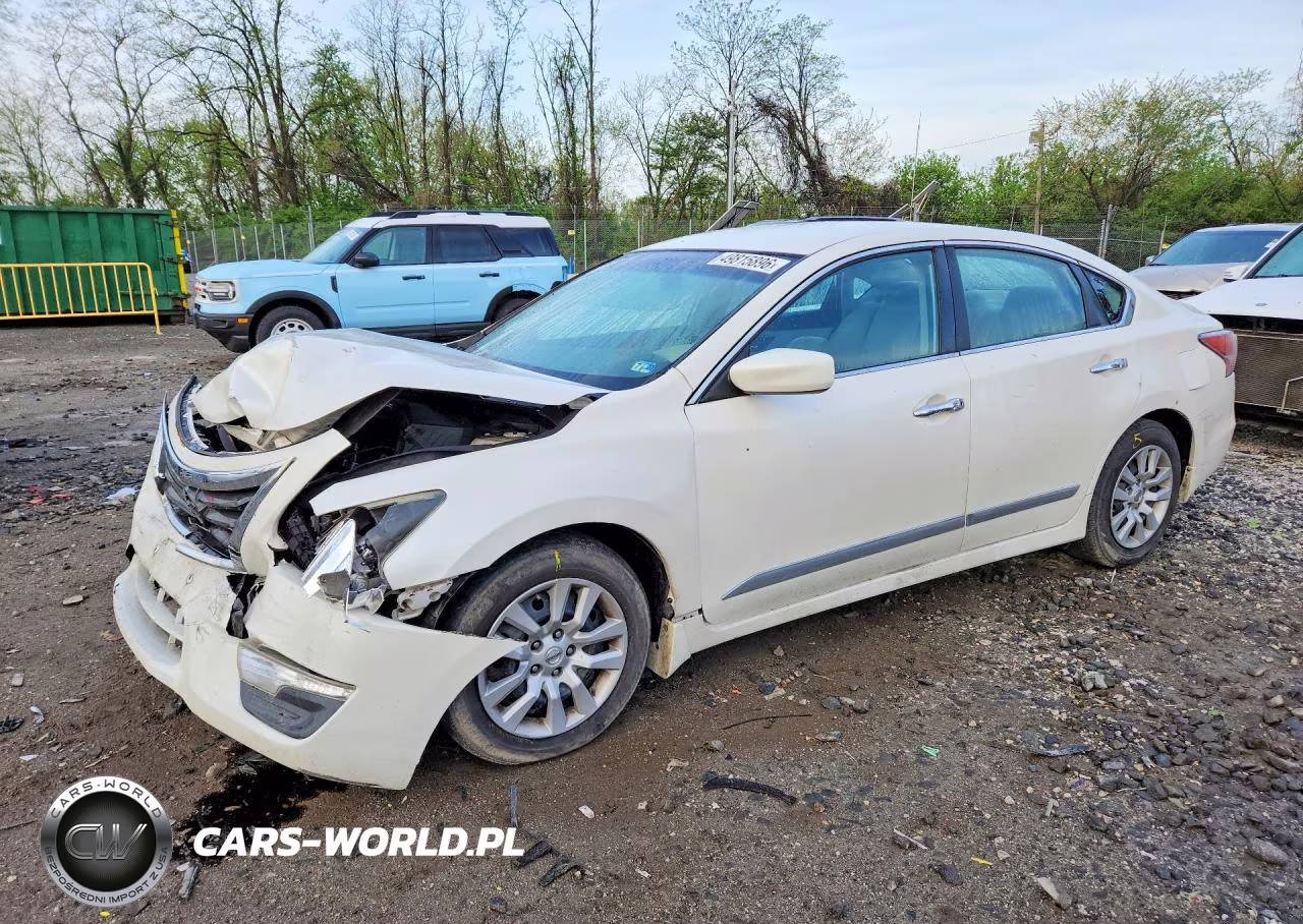 2015 Nissan Altima 2.5 S – zdjęcie 1 z 12