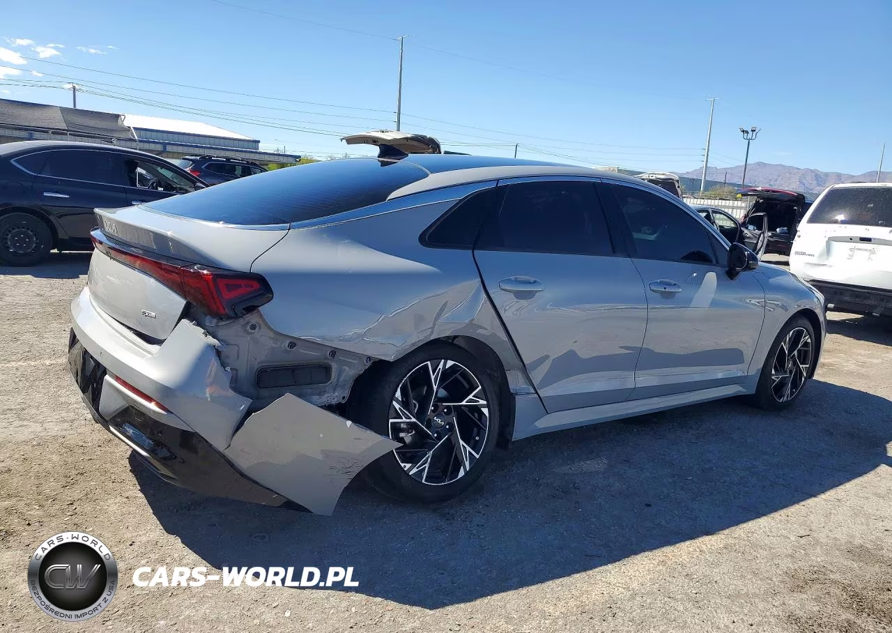 2025 Kia K5 Gt-Line VIN:KNAG64J7XS5312748 - 3