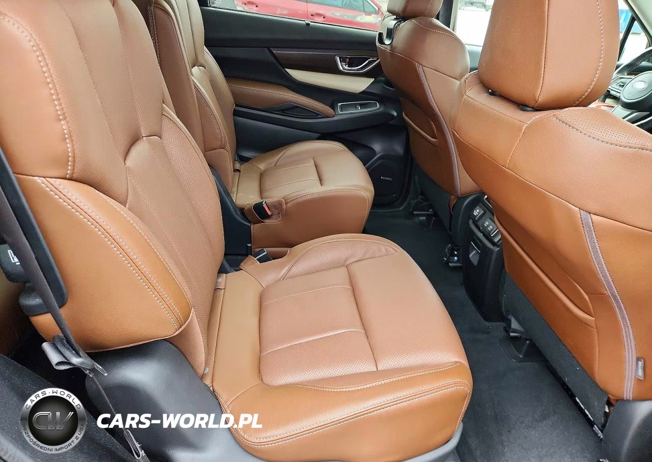 2022 Subaru Ascent Touring VIN:4S4WMARDXN3465056 - 10