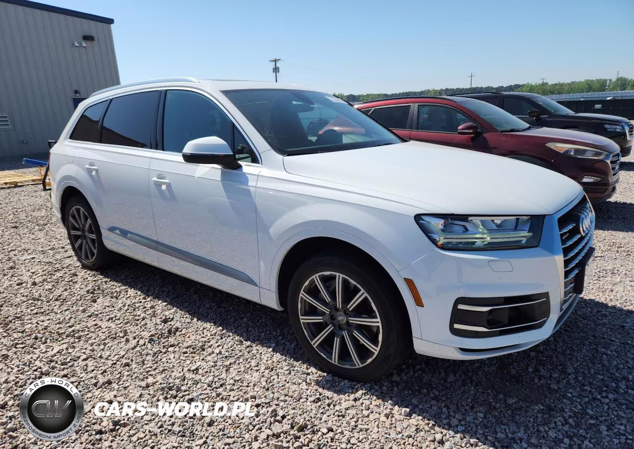 2017 Audi Q7 Prestige VIN:WA1VAAF74HD028962 - 4