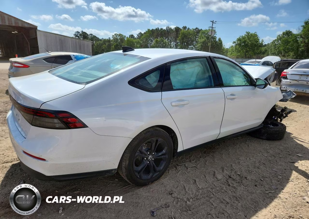 2025 Honda Accord Se VIN:1HGCY1F49SA086560 - 3