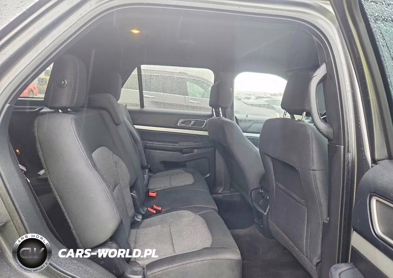 2016 Ford Explorer Xlt VIN:1FM5K8D86GGD10746 - 10