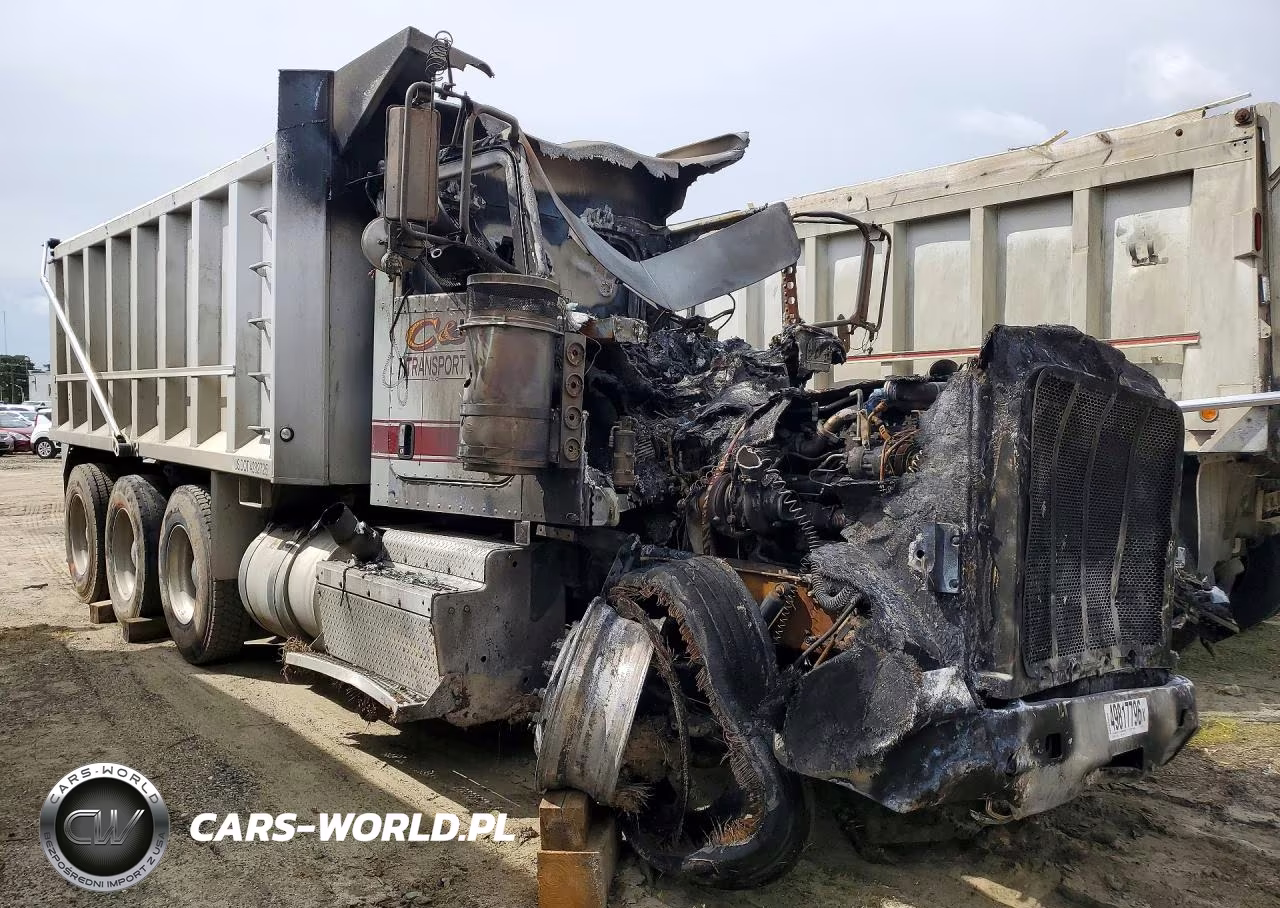2012 Peterbilt 367 VIN:1NPTX4EX9CD151723 - 4