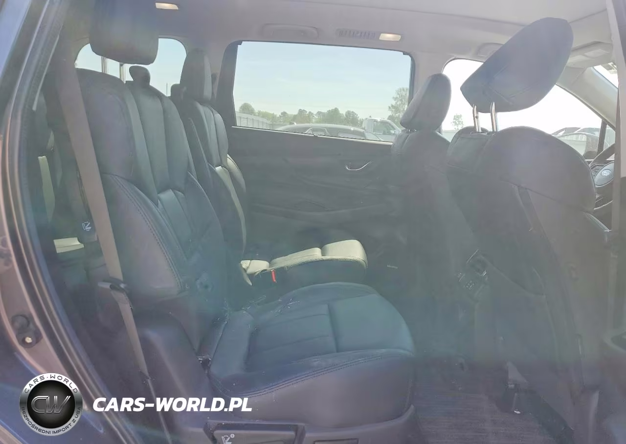 2025 Subaru Ascent Onyx Touring VIN:4S4WMAWD7S3409639 - 11