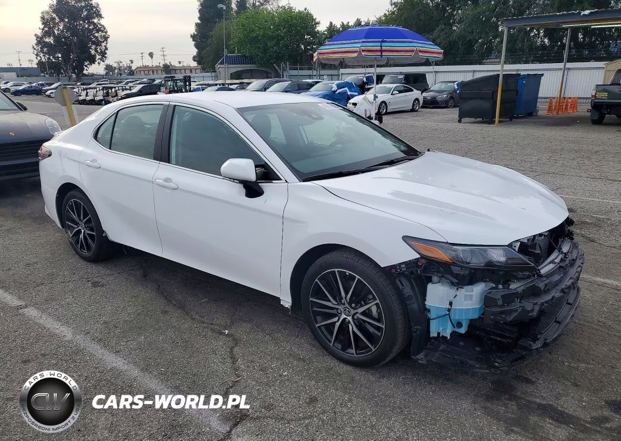 2024 Toyota Camry Se VIN:4T1T11AK0RU869828 - 4