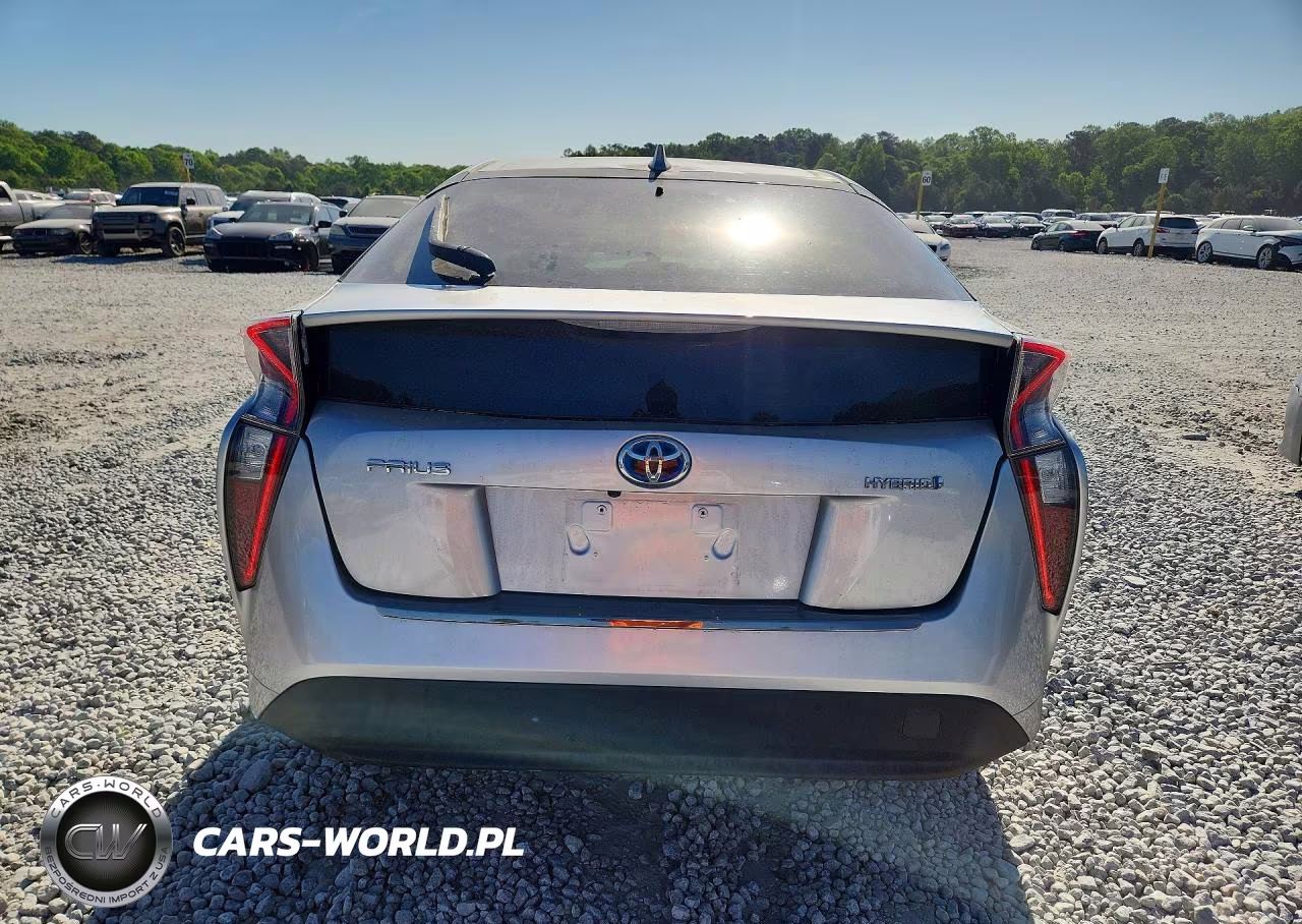 2016 Toyota Prius Four VIN:JTDKARFU3G3017503 - 6