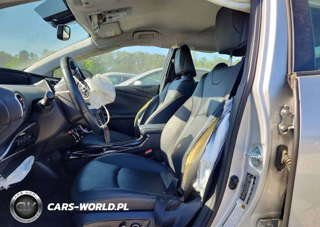 2016 Toyota Prius Four VIN:JTDKARFU3G3017503 - 7