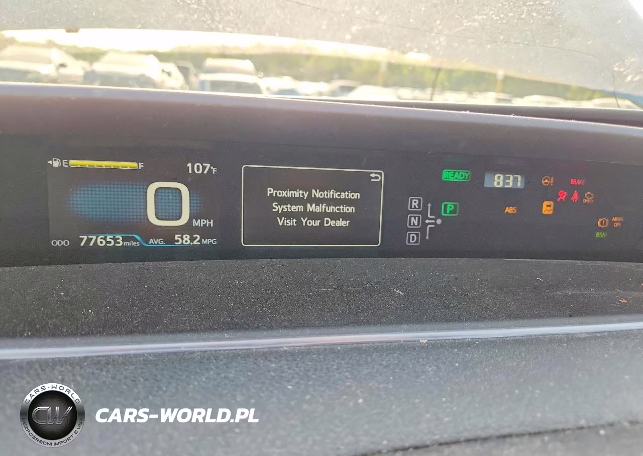2016 Toyota Prius Four VIN:JTDKARFU3G3017503 - 9