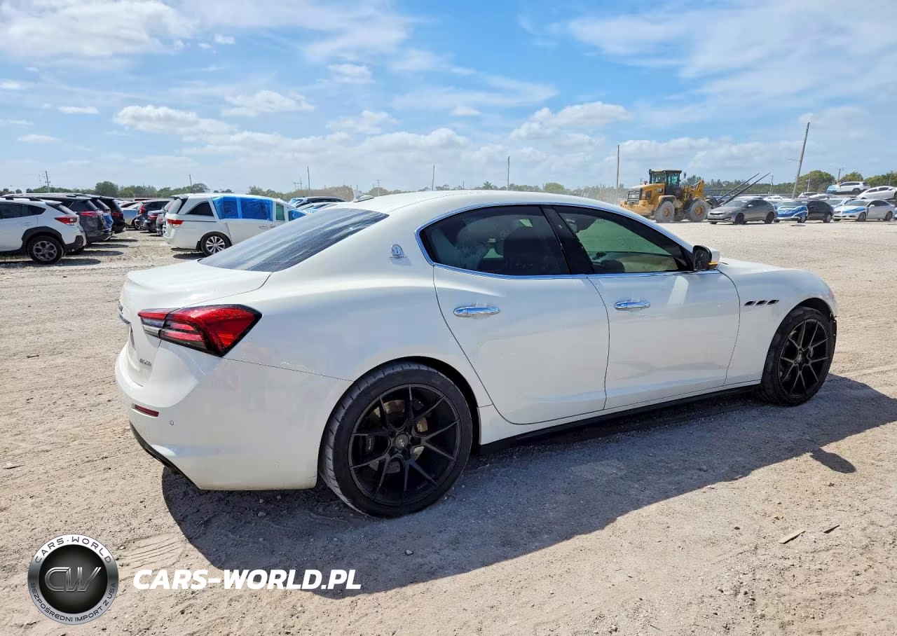 2021 Maserati Ghibli S VIN:ZAM57YSA0M1357650 - 3
