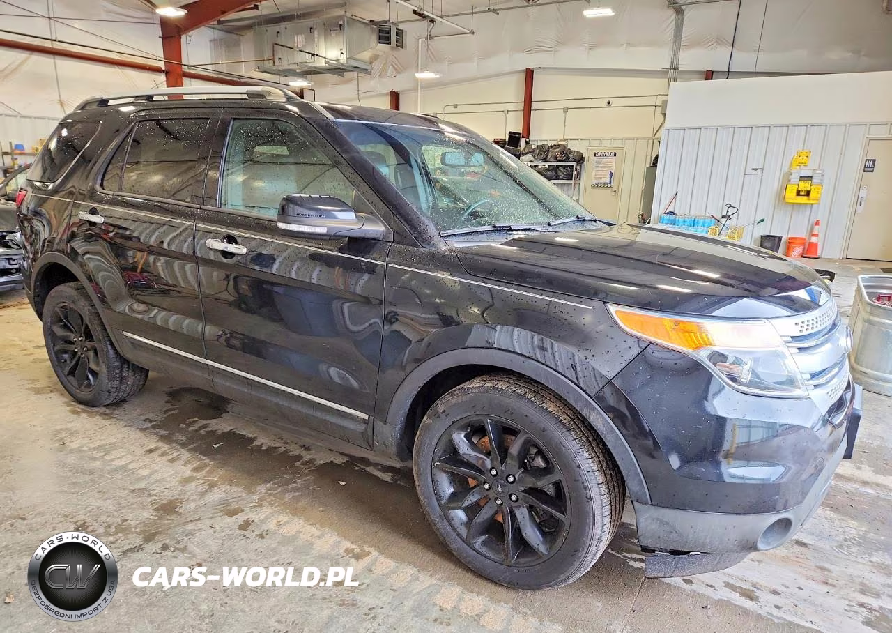 2015 Ford Explorer Xlt VIN:1FM5K7D89FGC59560 - 4