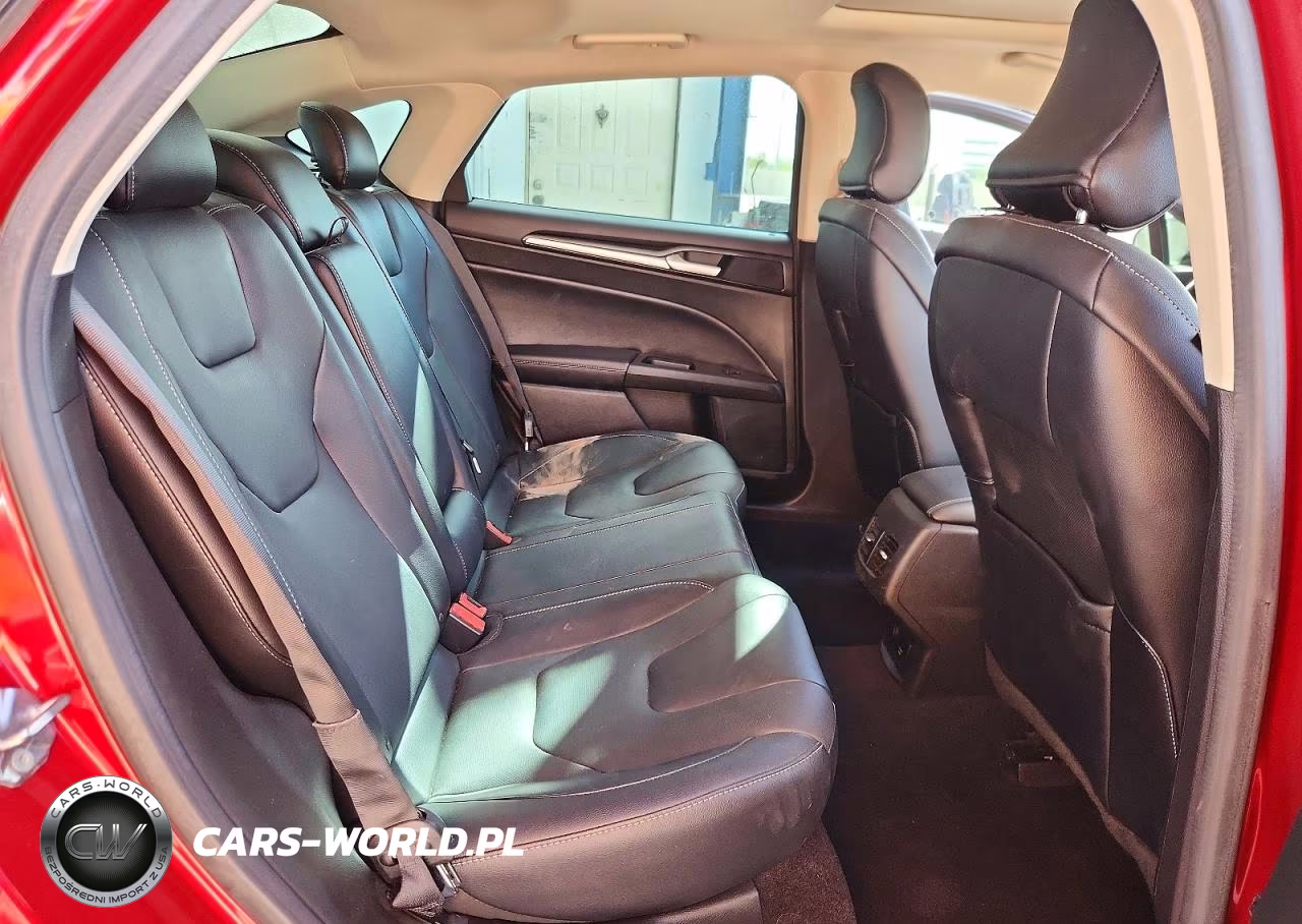 2017 Ford Fusion Titanium VIN:3FA6P0K99HR142110 - 10