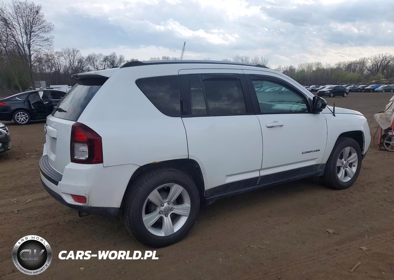 2017 Jeep Compass Sport VIN:1C4NJCBA5HD147610 - 3