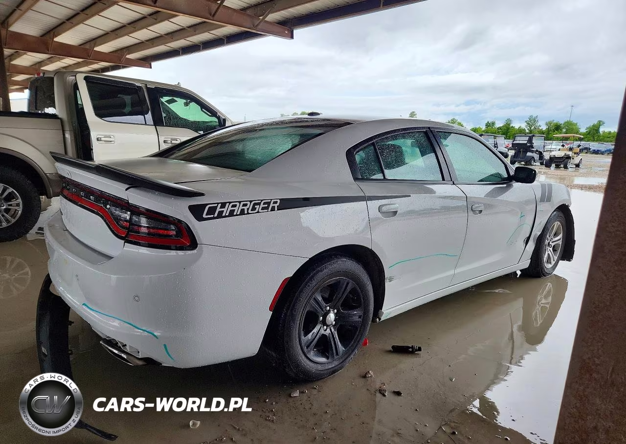 2021 Dodge Charger Sxt VIN:2C3CDXBG8MH624476 - 3