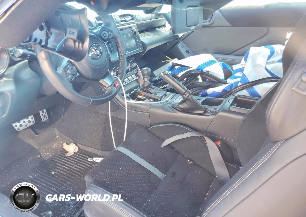 2024 Toyota Gr 86 Premium VIN:JF1ZNBE10R8753649 - 8