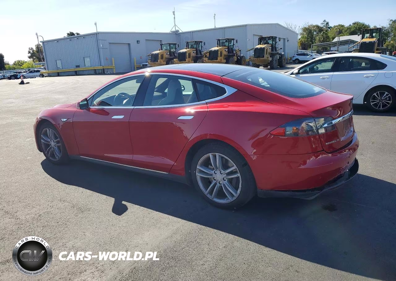 2016 Tesla Model S VIN:5YJSA1E22GF124997 - 2