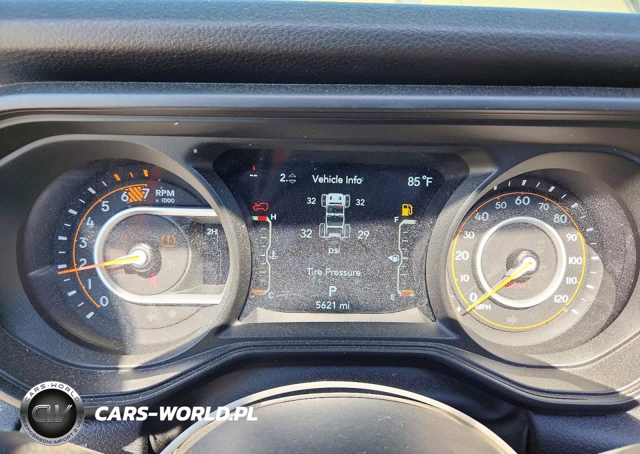 2025 Jeep Wrangler Sport VIN:1C4PJXAN4SW631204 - 9