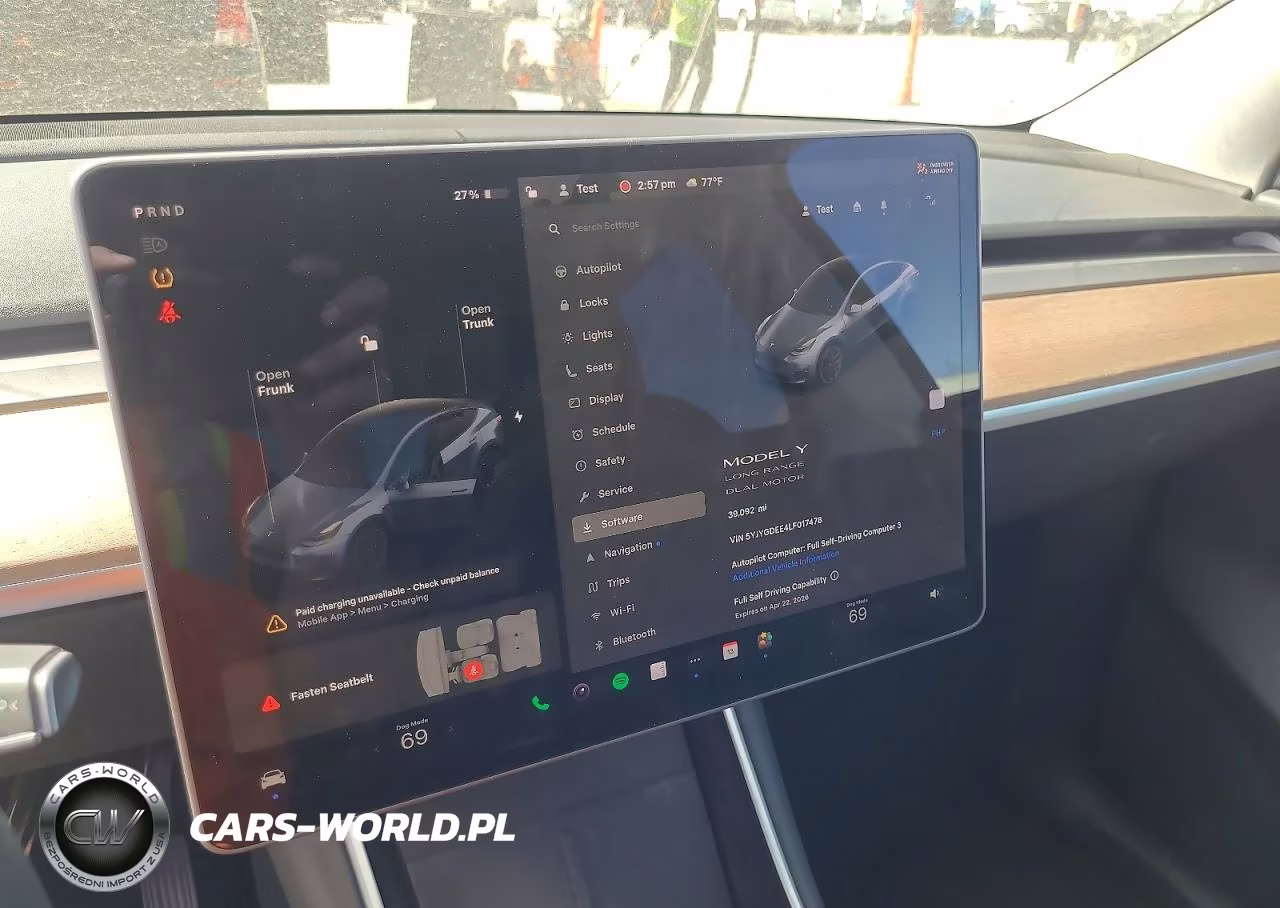 2020 Tesla Model Y VIN:5YJYGDEE4LF017478 - 9