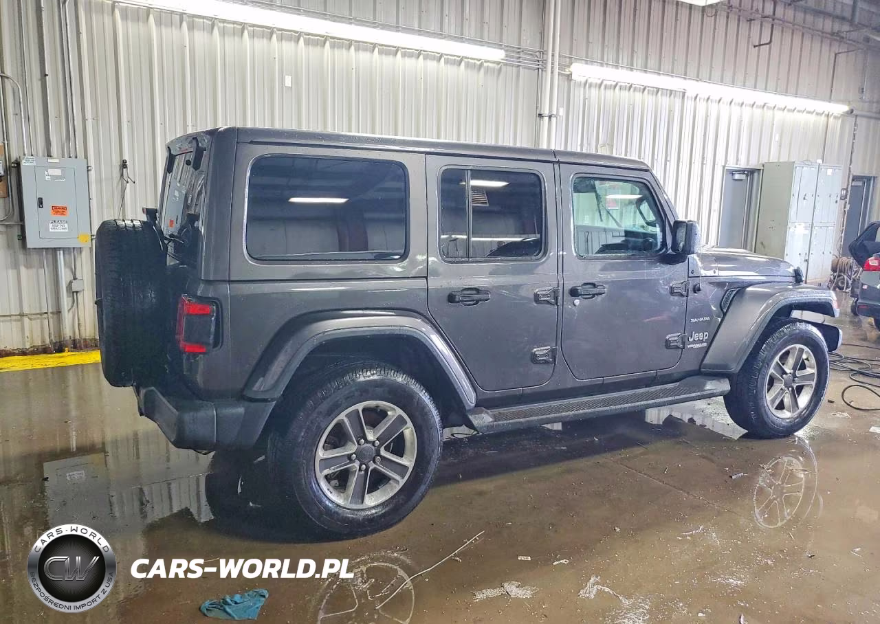 2020 Jeep Wrangler Unlimited Sahara VIN:1C4HJXEN4LW223074 - 3