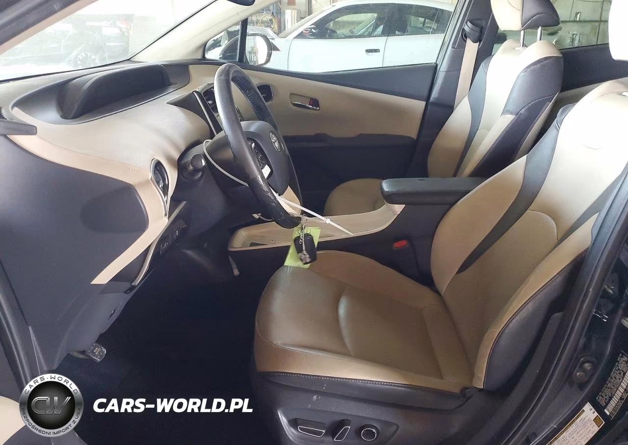 2016 Toyota Prius Four VIN:JTDKARFU3G3008817 - 7