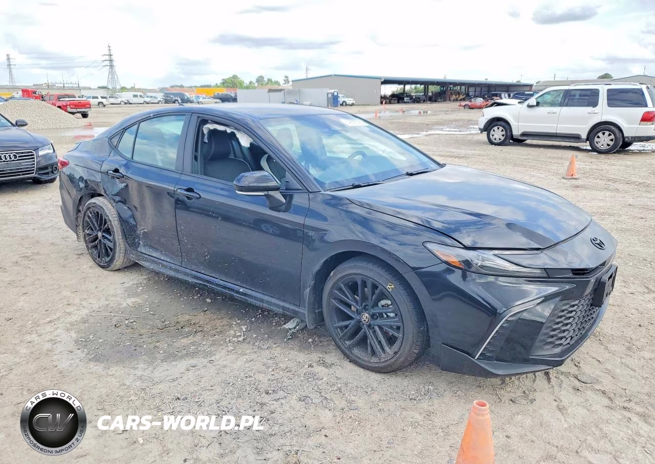 2026 Toyota Camry Se VIN:4T1DAACK8TU694530 - 4