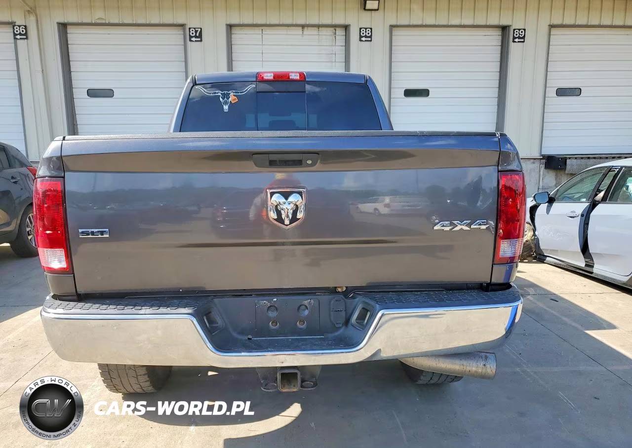 2015 Ram 2500 Slt VIN:3C6UR5DLXFG573718 - 6
