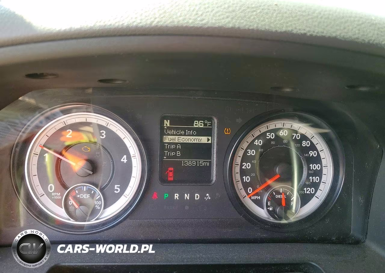 2015 Ram 2500 Slt VIN:3C6UR5DLXFG573718 - 9