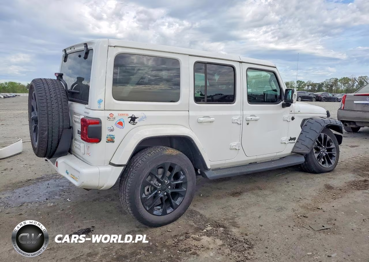 2022 Jeep Wrangler Unlimited Sahara VIN:1C4HJXEN4NW151148 - 3