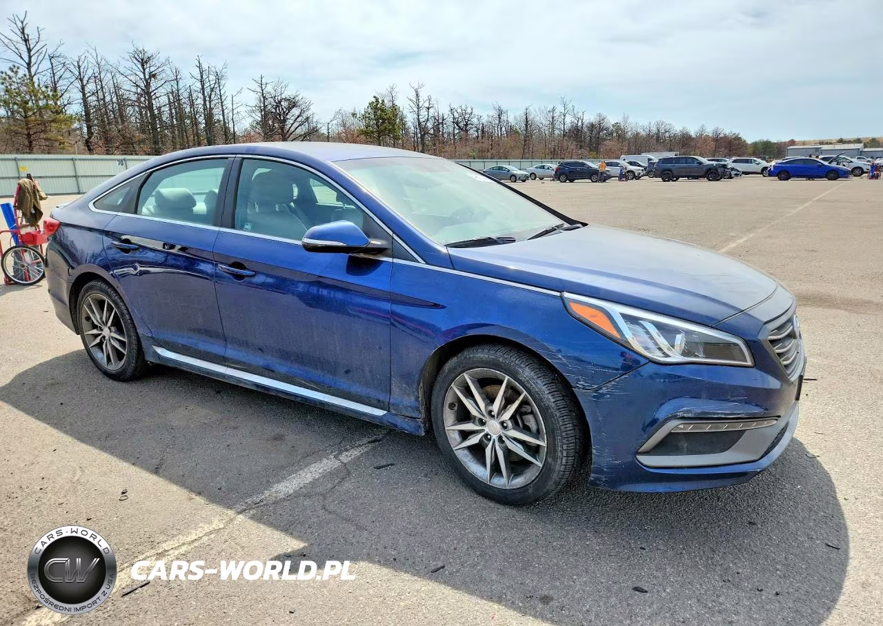 2017 Hyundai Sonata Sport 2.0T VIN:5NPE34AB7HH536902 - 4