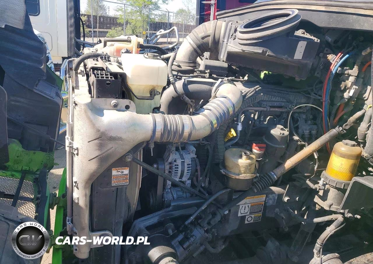 2018 Peterbilt 579 Semi Truck VIN:1XPBDP9X6JD475215 - 7