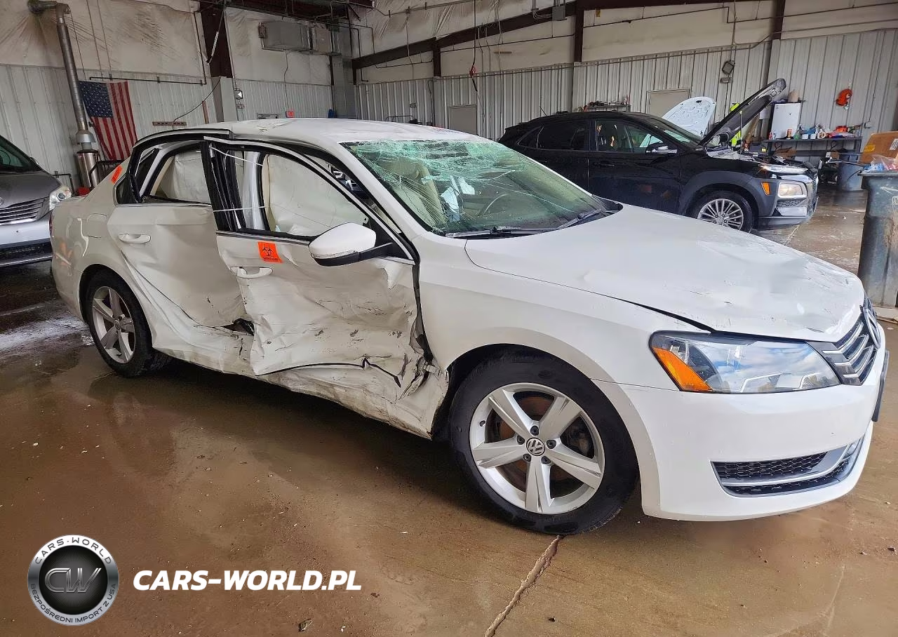 2015 Volkswagen Passat Se VIN:1VWBS7A34FC023662 - 4