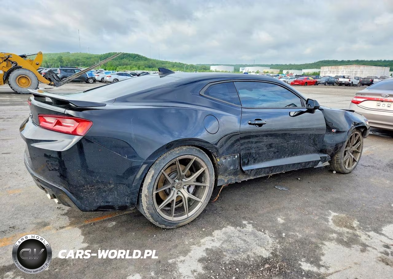 2016 Chevrolet Camaro Ss VIN:1G1FE1R72G0171966 - 3