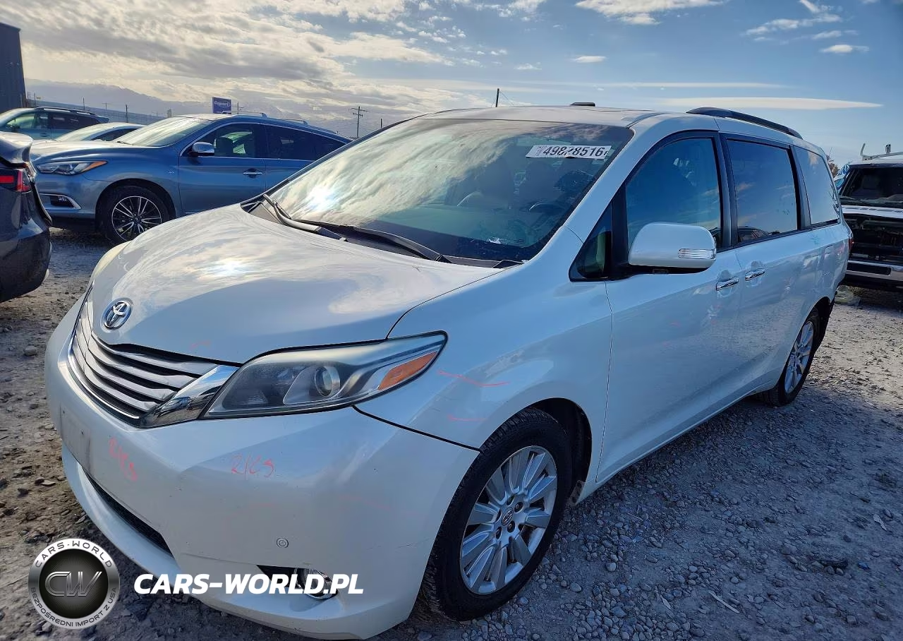 2017 Toyota Sienna Limited Premium 7-Passenger