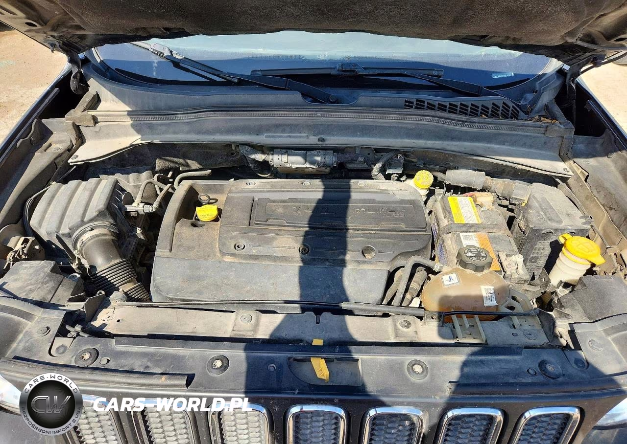 2015 Jeep Renegade Latitude VIN:ZACCJBBH9FPB79098 - 11