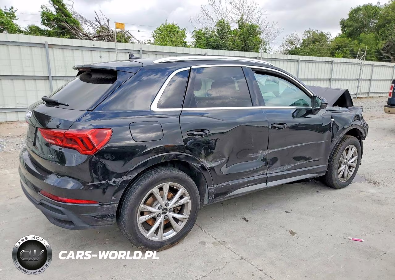 2023 Audi Q3 Premium S Line 45 VIN:WA1DECF31P1086701 - 3