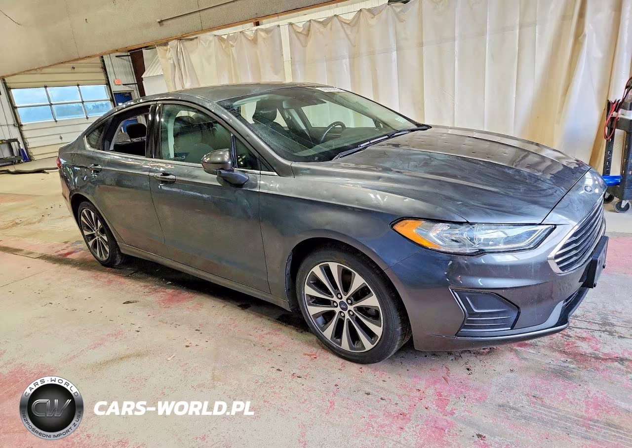 2019 Ford Fusion Se VIN:3FA6P0T98KR281926 - 4