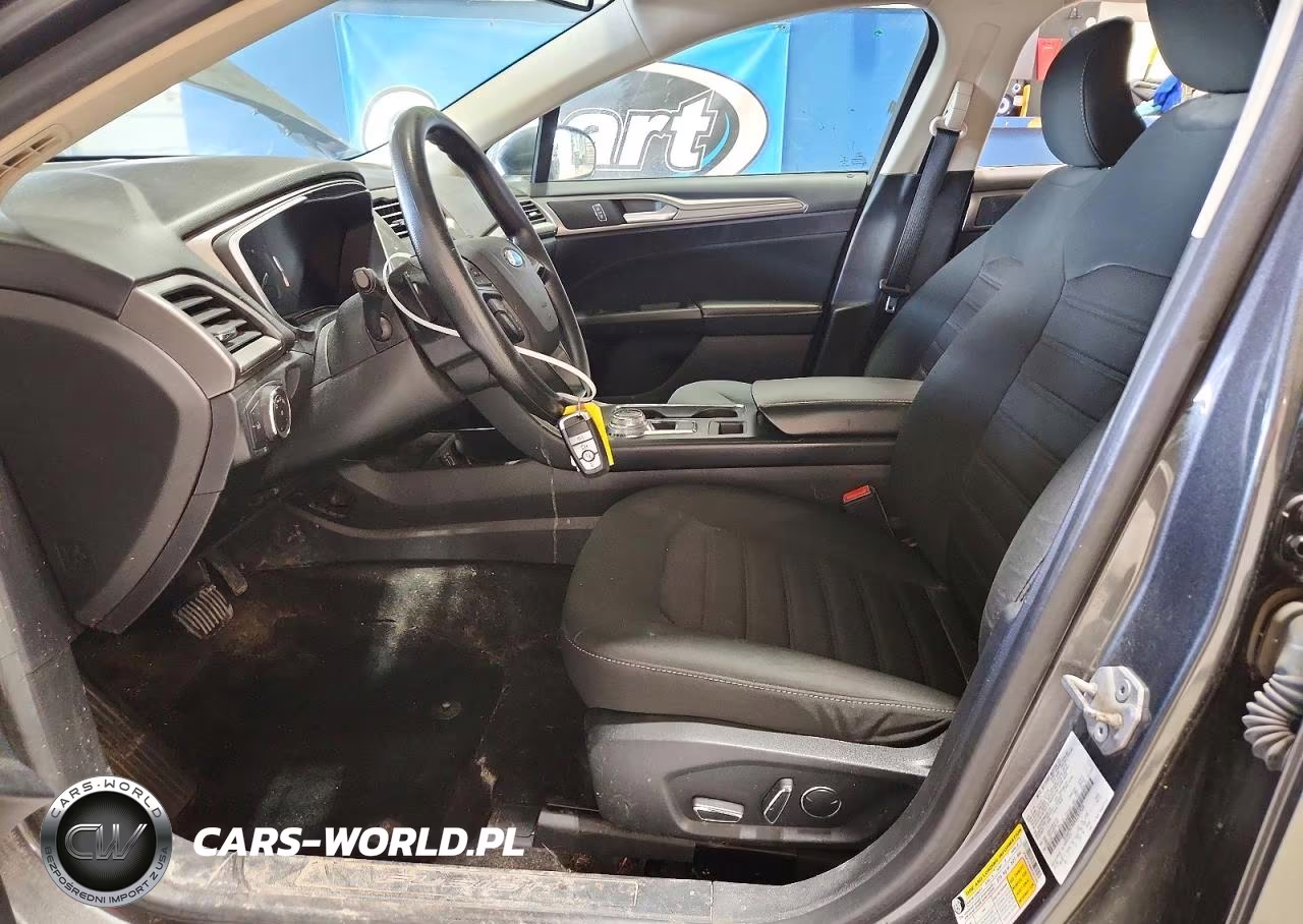 2019 Ford Fusion Se VIN:3FA6P0T98KR281926 - 7