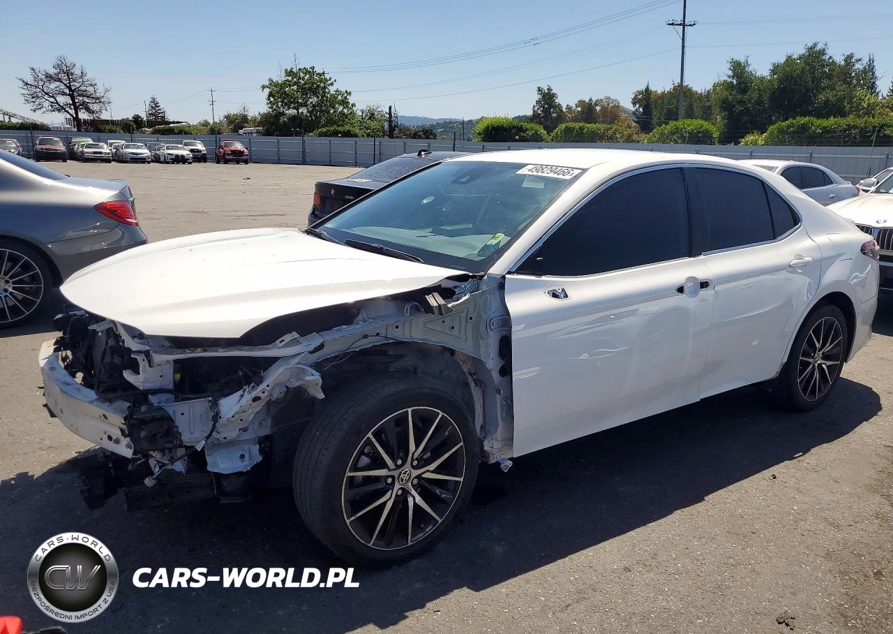 2023 Toyota Camry Se
