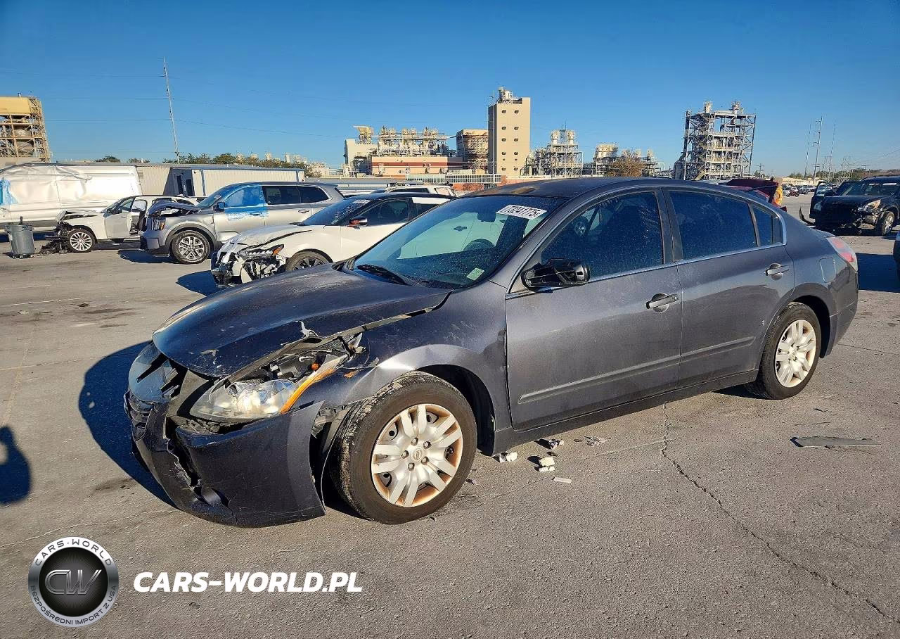 2012 Nissan Altima Base