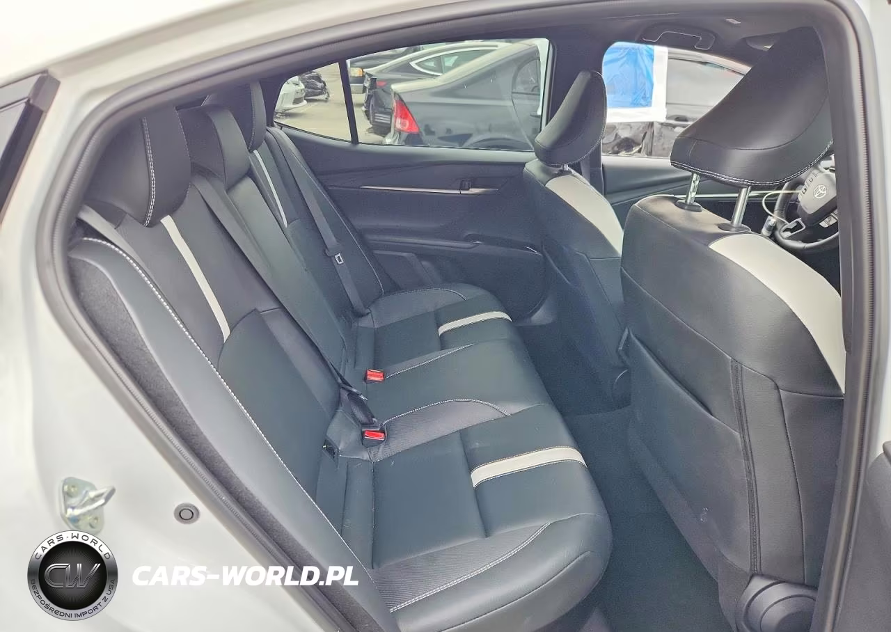 2025 Toyota Camry Se VIN:4T1DAACK3SU614789 - 10