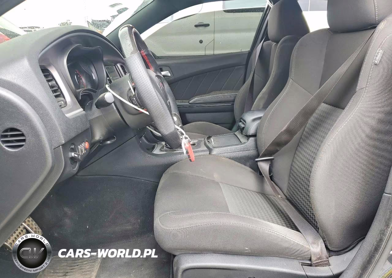 2019 Dodge Charger R VIN:2C3CDXCT6KH710491 - 7