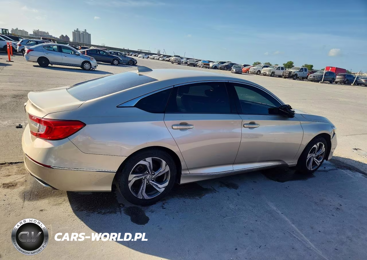 2018 Honda Accord Exl VIN:1HGCV1F53JA191840 - 3