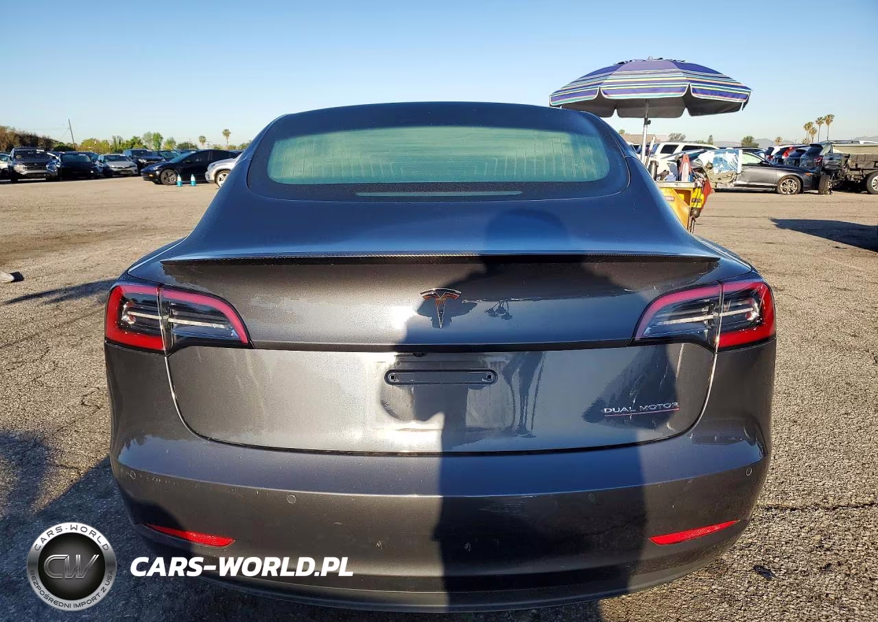 2019 Tesla Model 3 VIN:5YJ3E1EB3KF368000 - 6