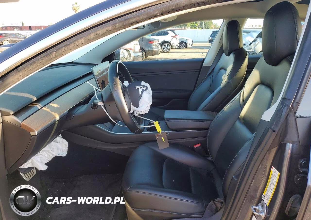 2019 Tesla Model 3 VIN:5YJ3E1EB3KF368000 - 7