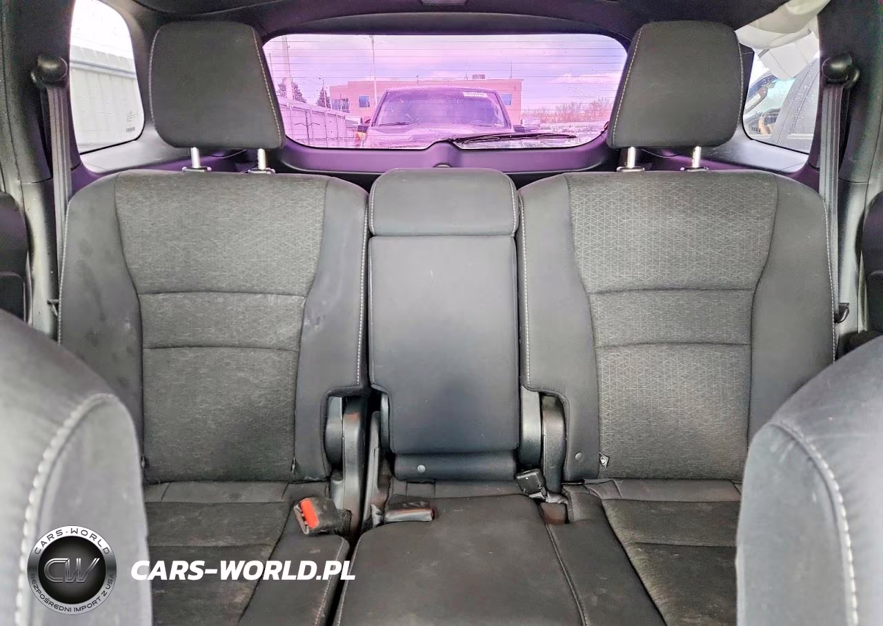 2019 Honda Passport Sport VIN:5FNYF8H2XKB026213 - 10