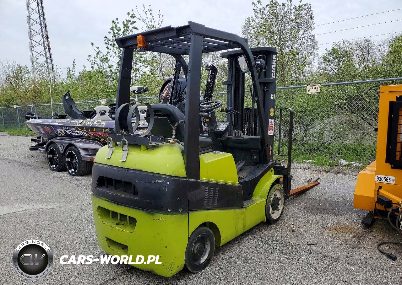 2014 Clark C25C Forklift VIN:C232L04269855CN - 4