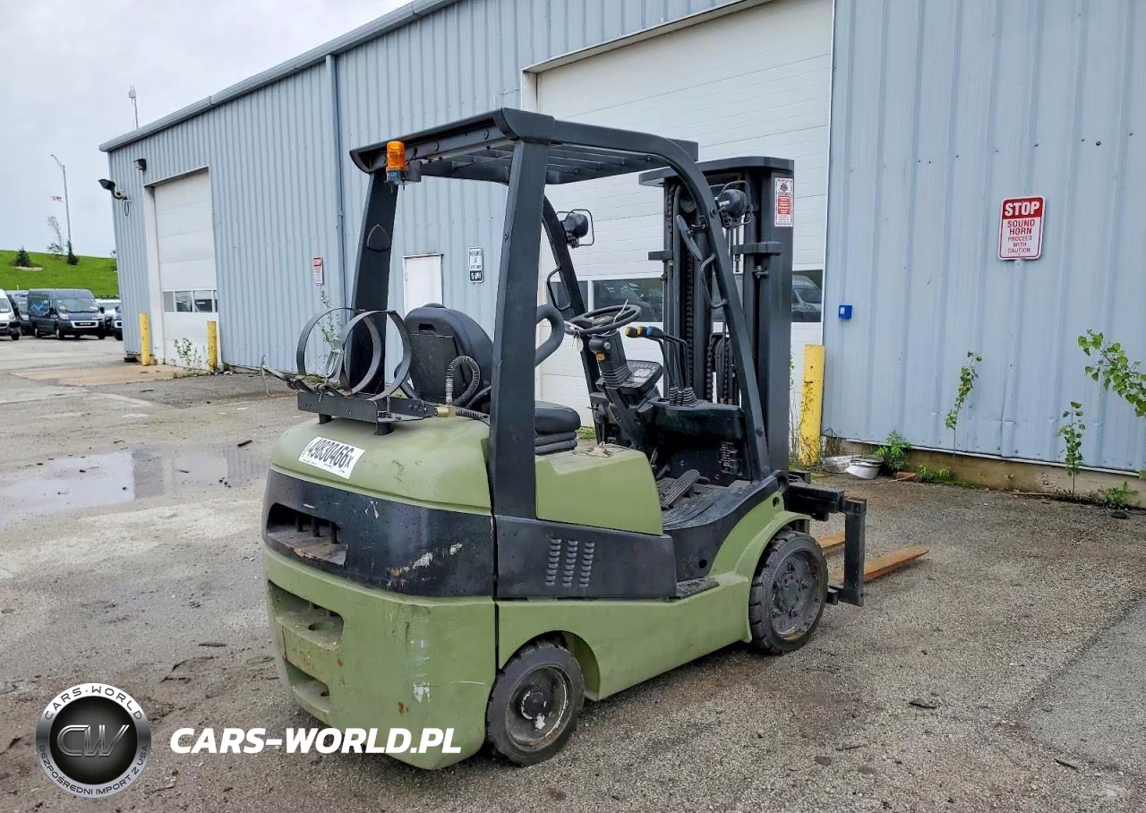 2014 Clark C30C Forklift VIN:C23L04739855CNF - 4