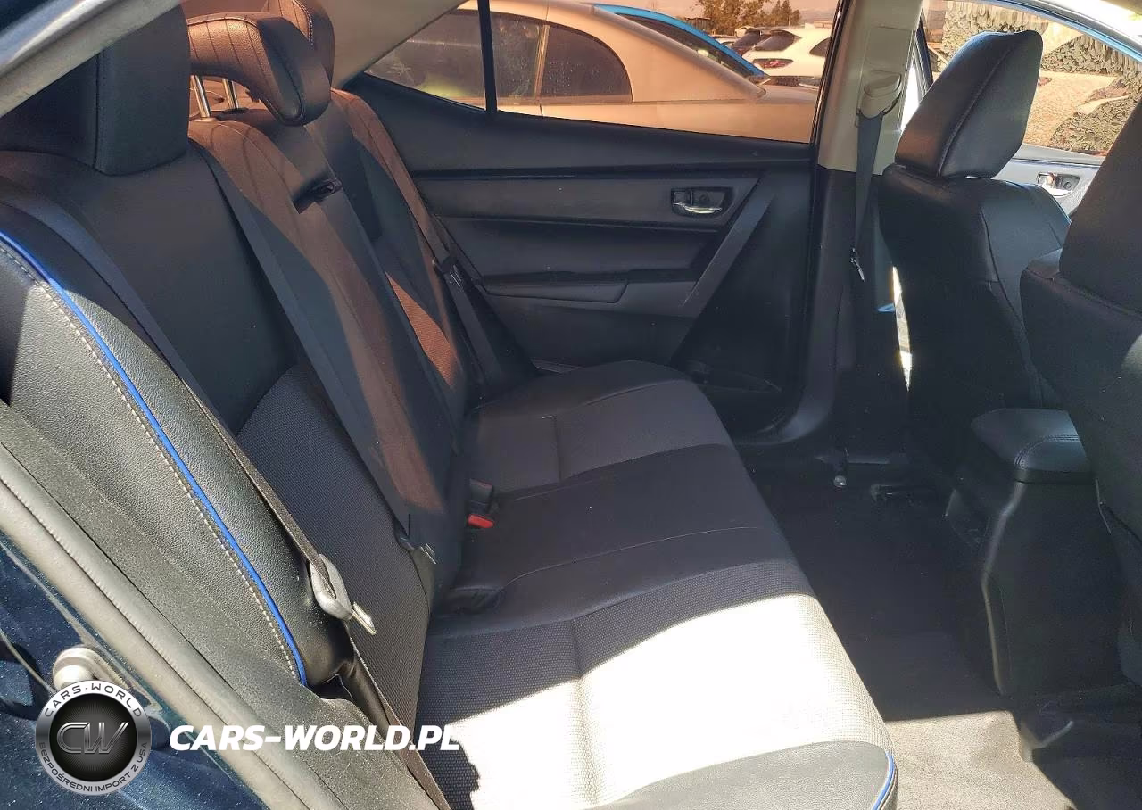 2018 Toyota Corolla Se VIN:5YFBURHE7JP826854 - 10